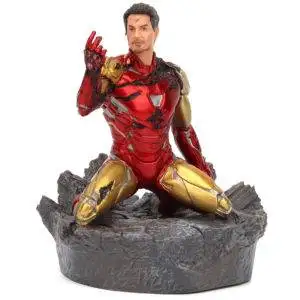 Iron Man phiên bản búng tay